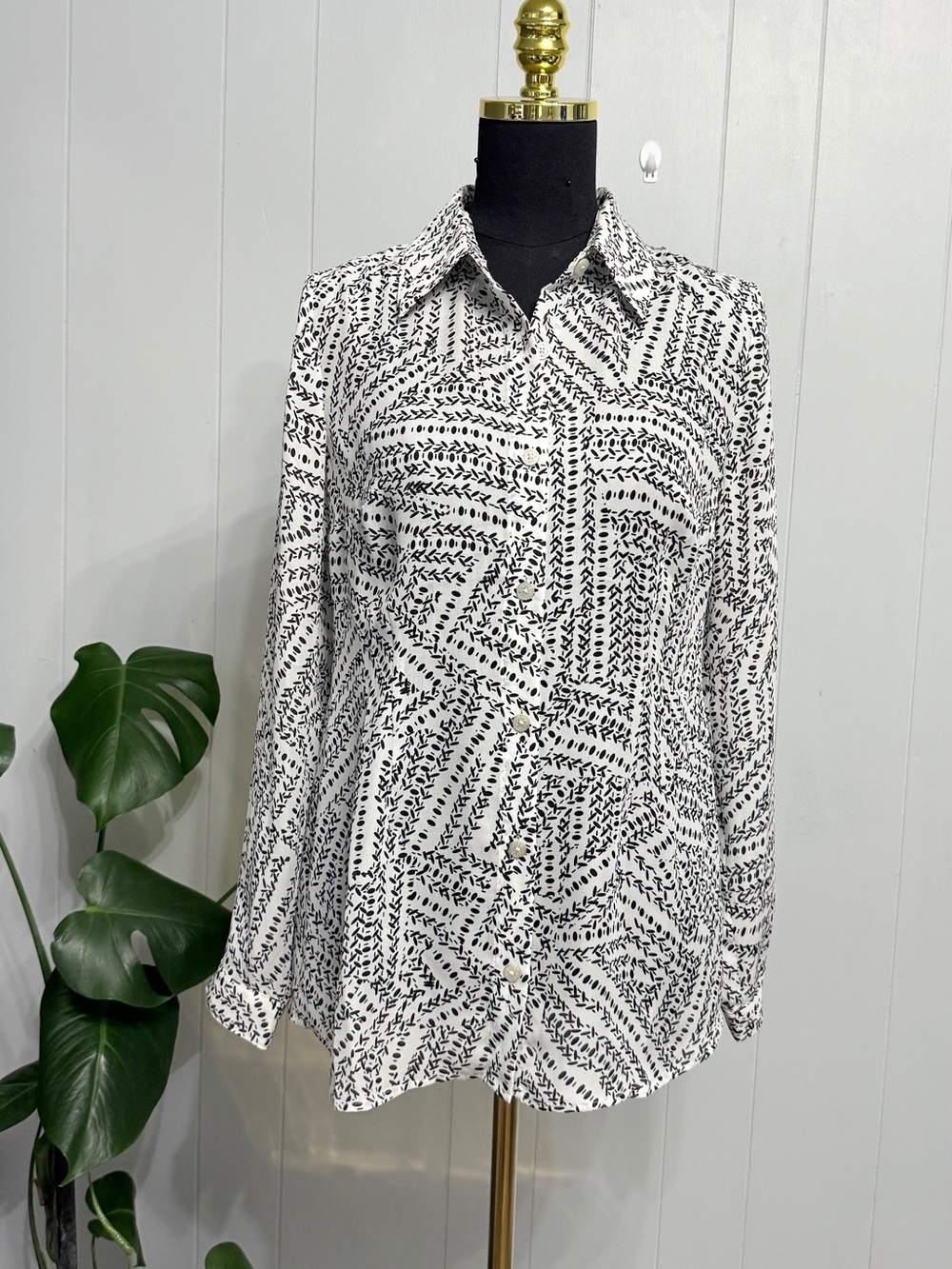 #1)  CAbi Black & White Patterned Button-Down Blouse With Wrap Style Back